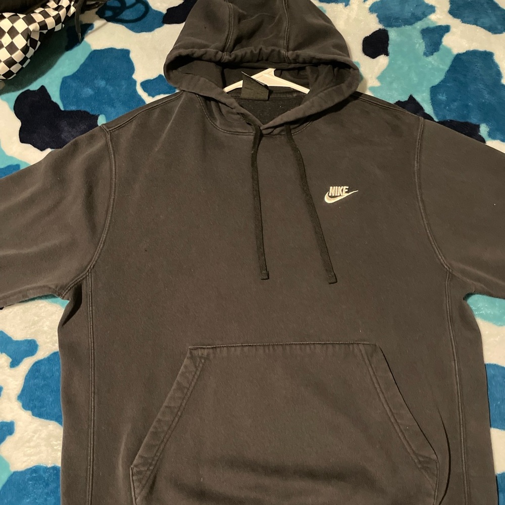 Nike Men's Charcoal Gray Hoodie